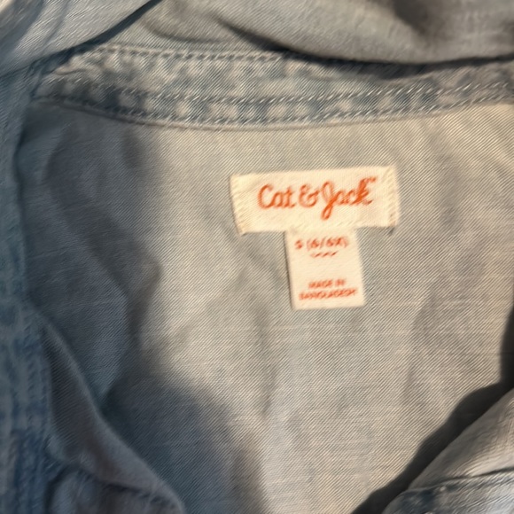 CAT & JACK Girls Button Up Denim Too Size 6/6X - Picture 2 of 2